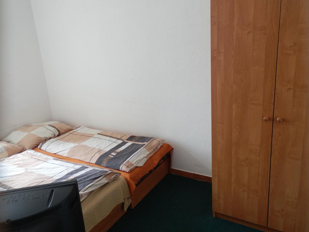 Ubytovna Pod Mostem Ostrava Zimmer foto